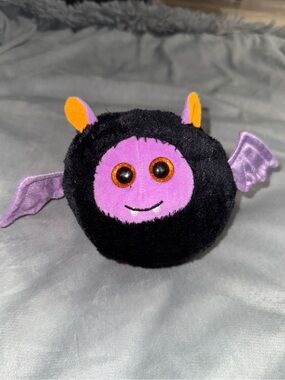 TY Beanie Baby “Batty” Style #4035, 1996 🦇